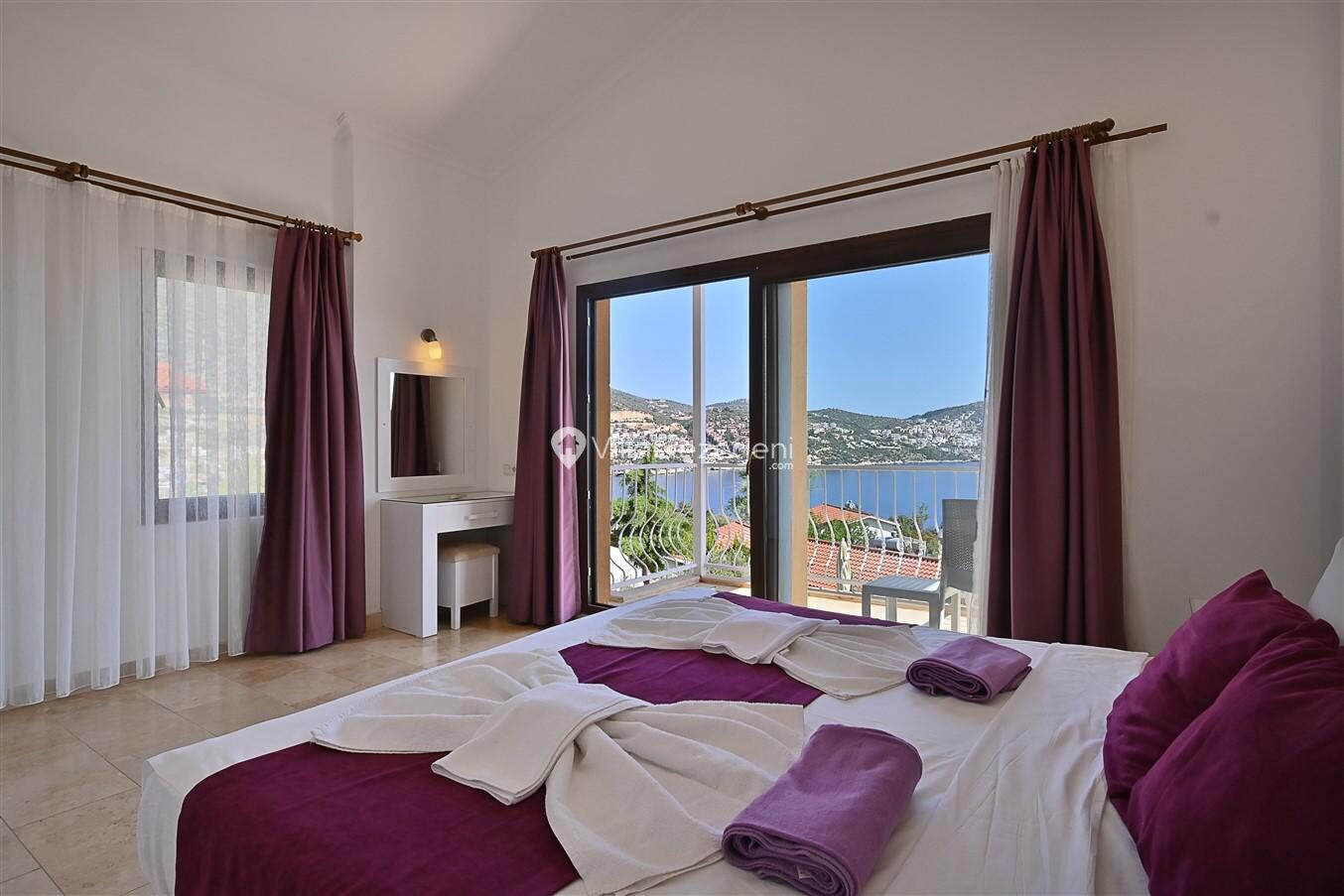 Villa Dionysus — 44
