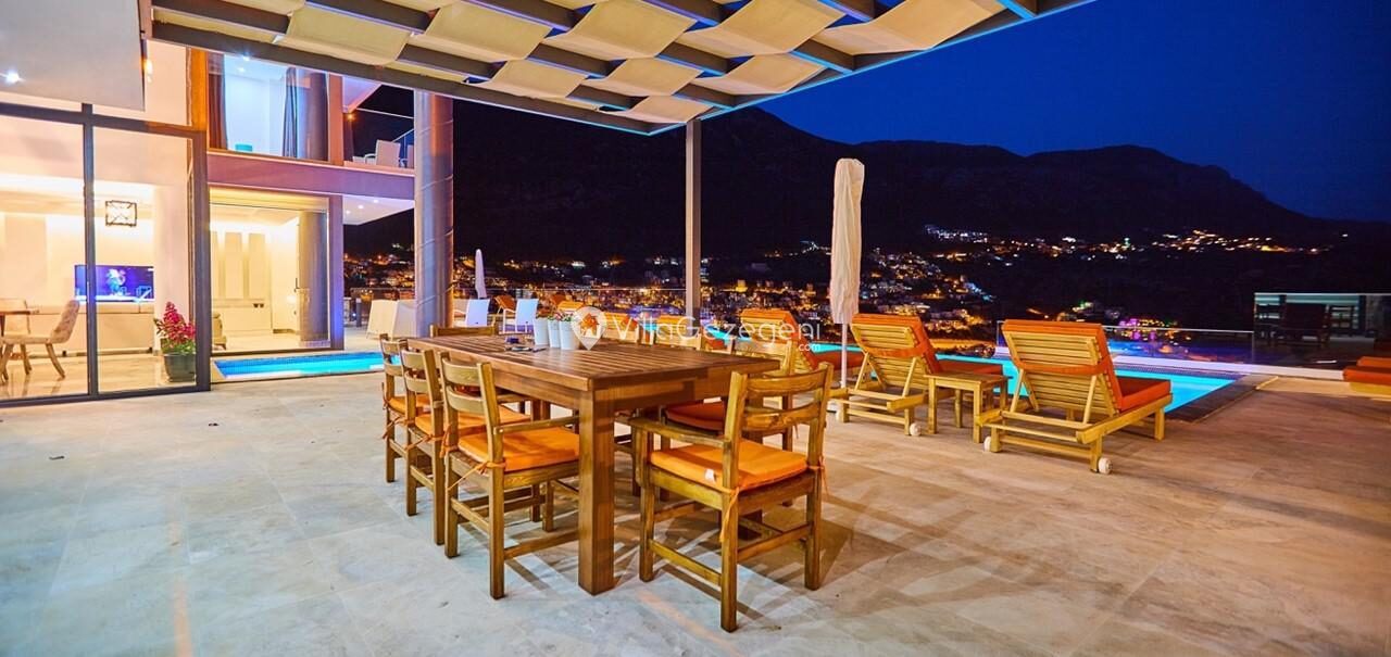 Villa Unlimited – Ortaalan kiralık villa