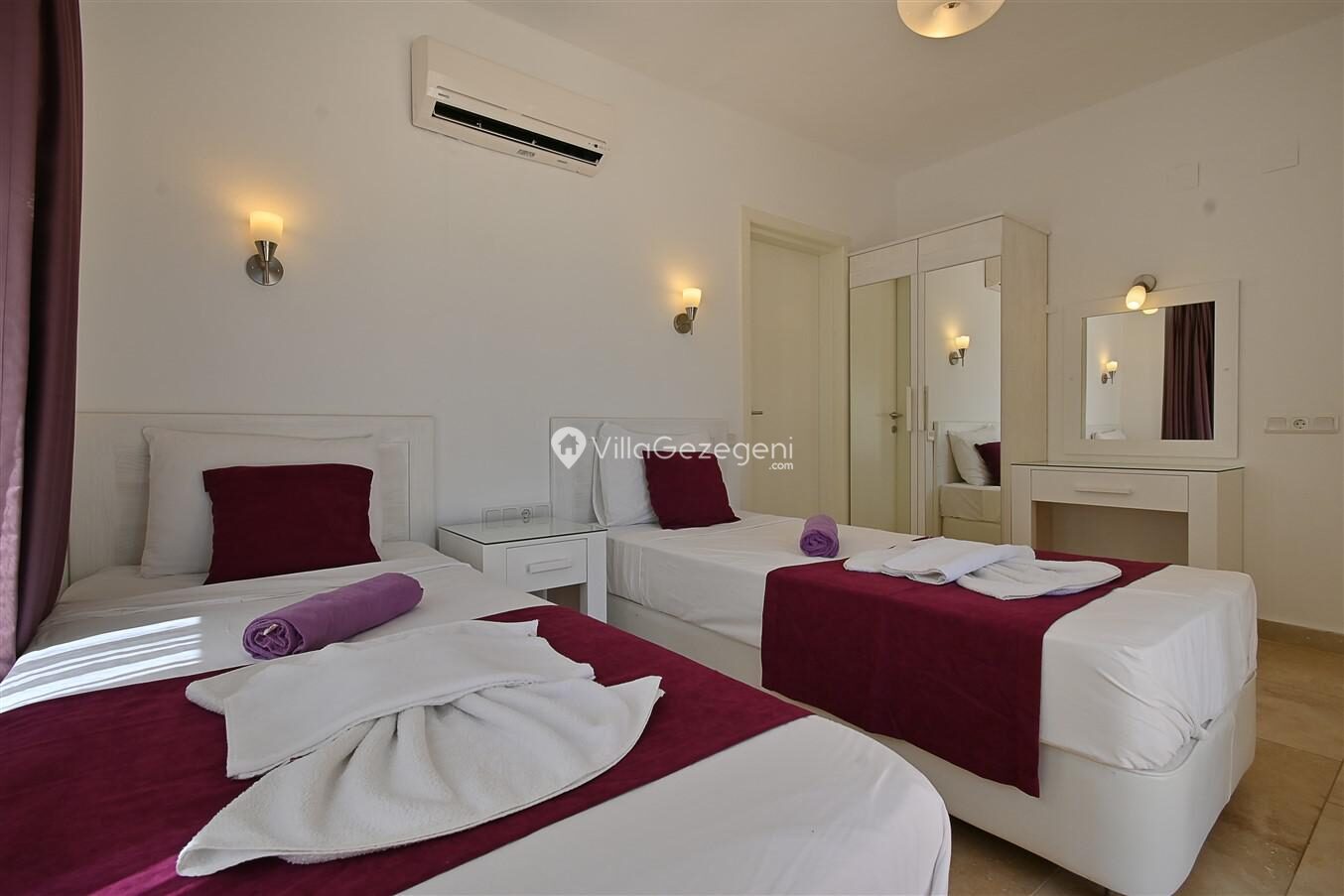 Villa Dionysus — 52