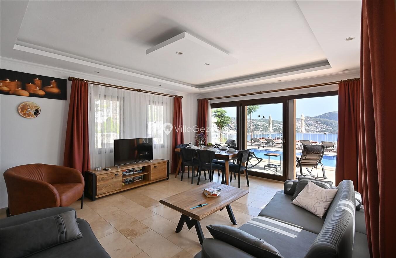 Villa Dionysus — 60