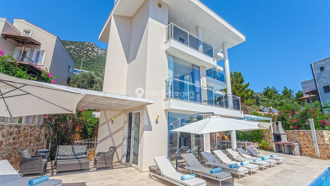 Villa Neptune — 114