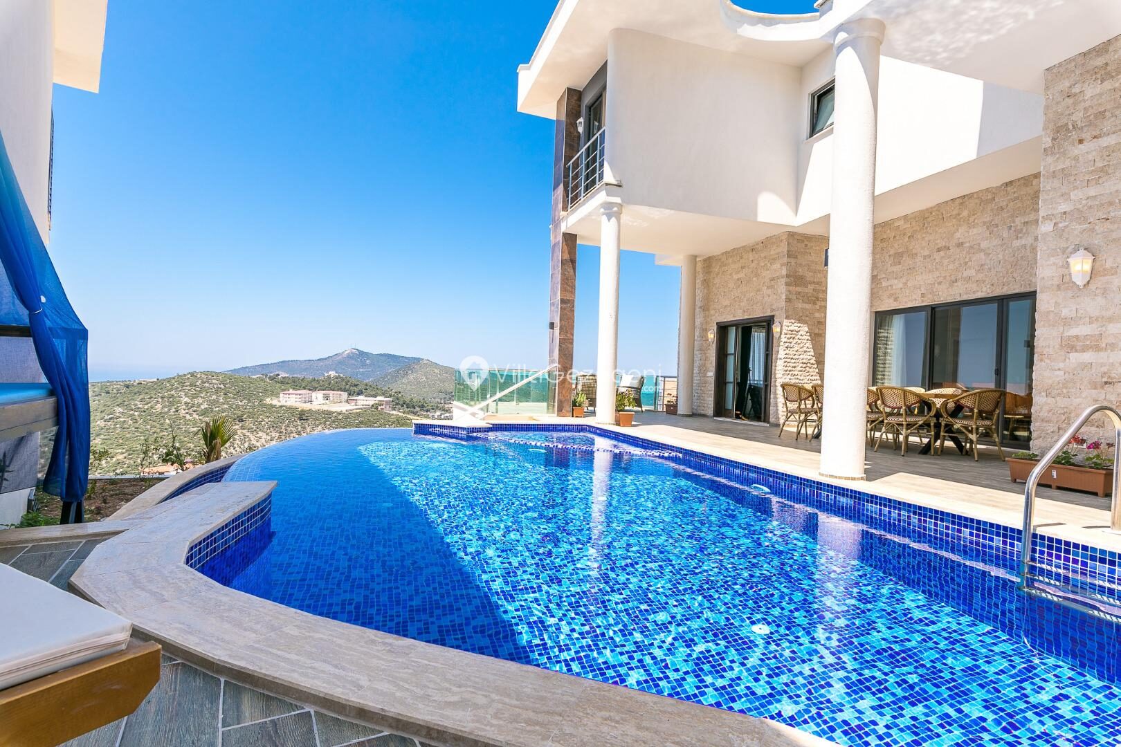 Villa Hills Excellence — 8