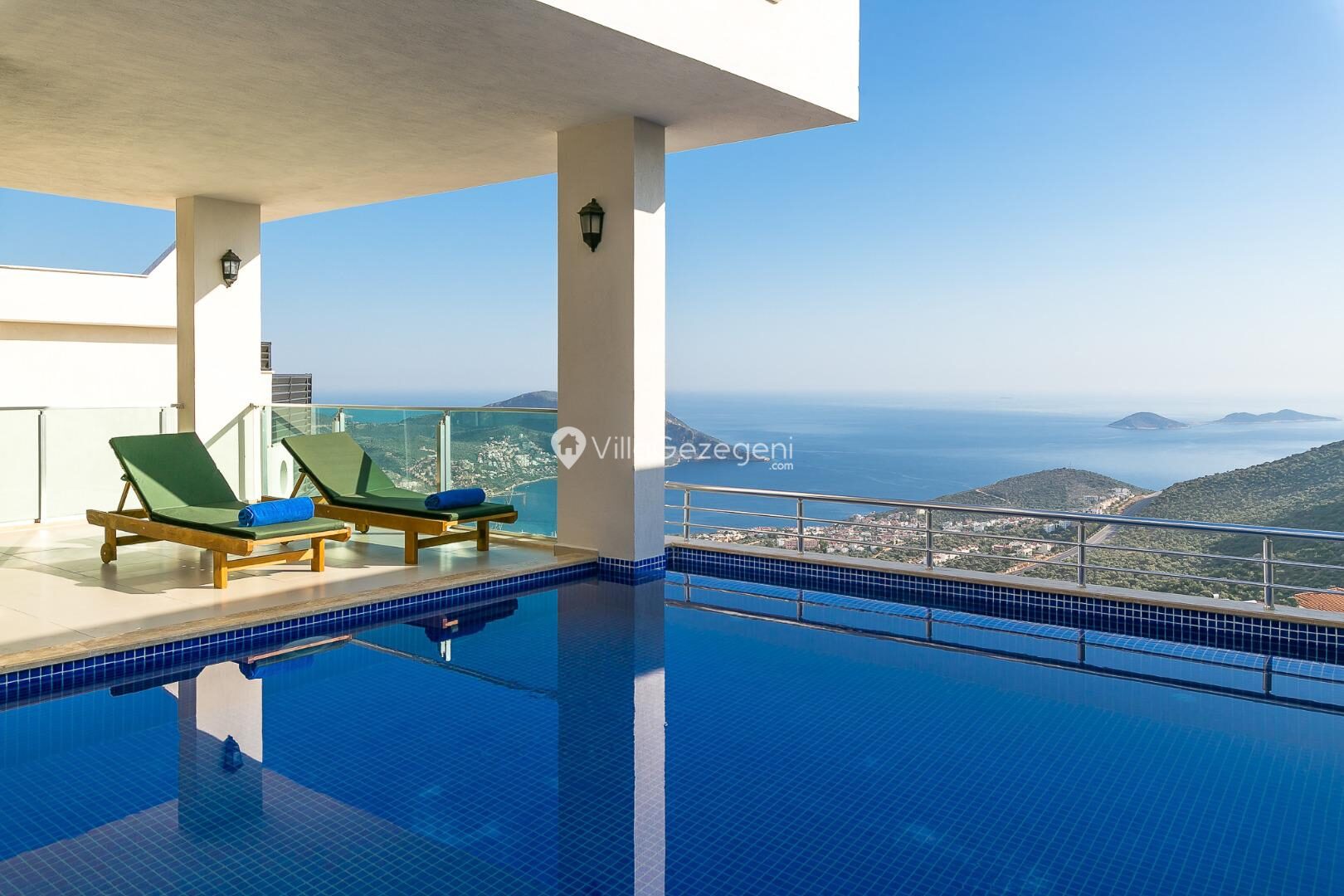 Villa Hills Heart — 32
