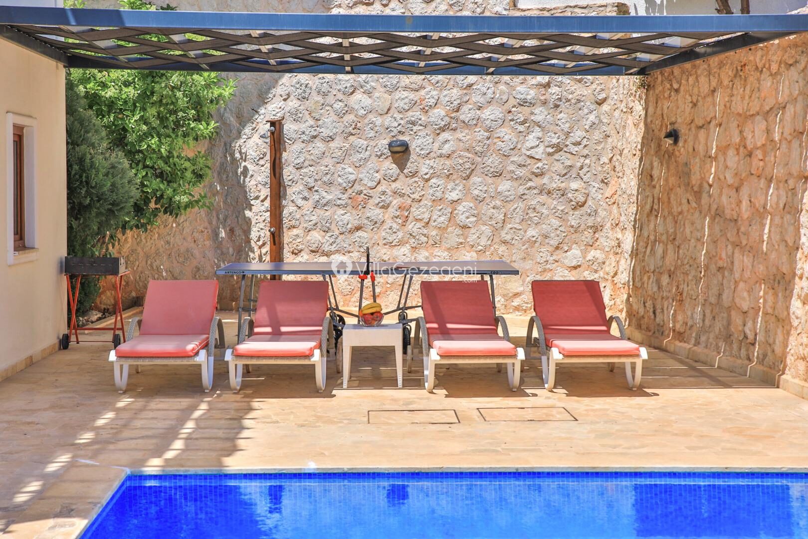 Villa Serta — 31