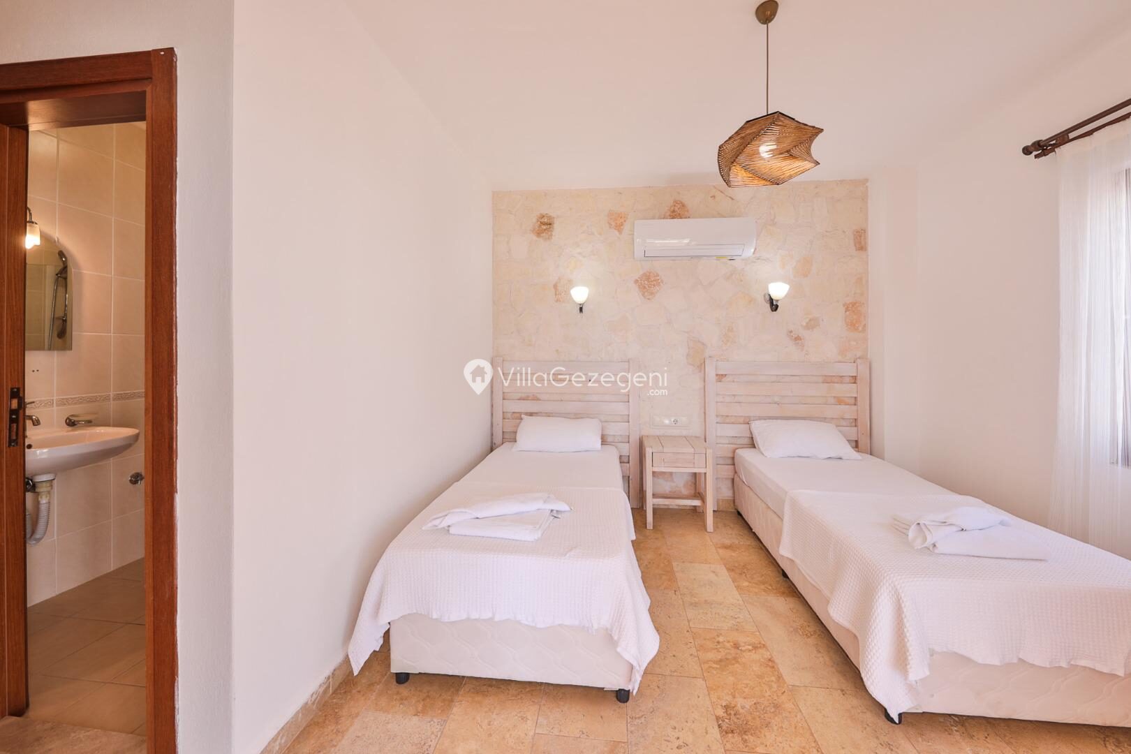 Villa Serta — 38