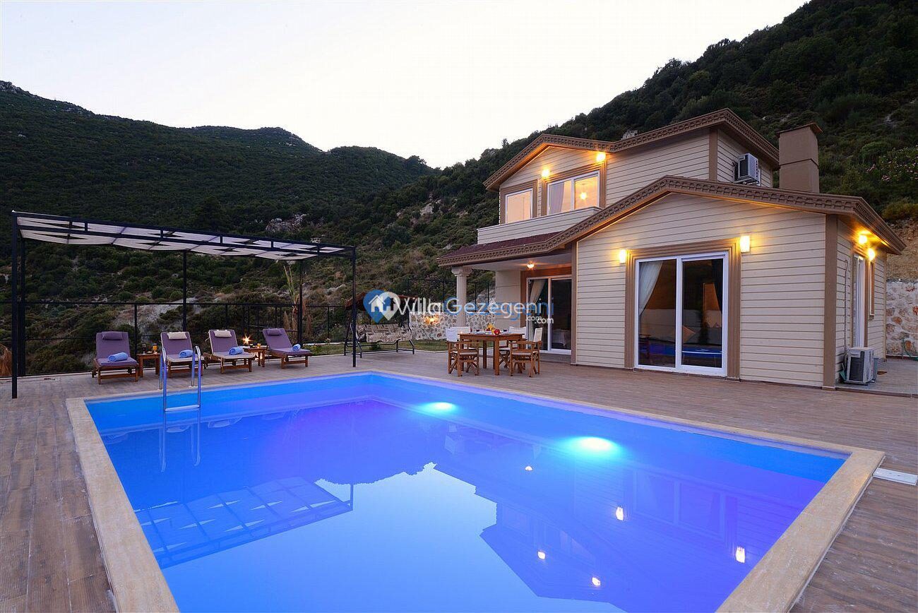 Villa Medis 1 — 4