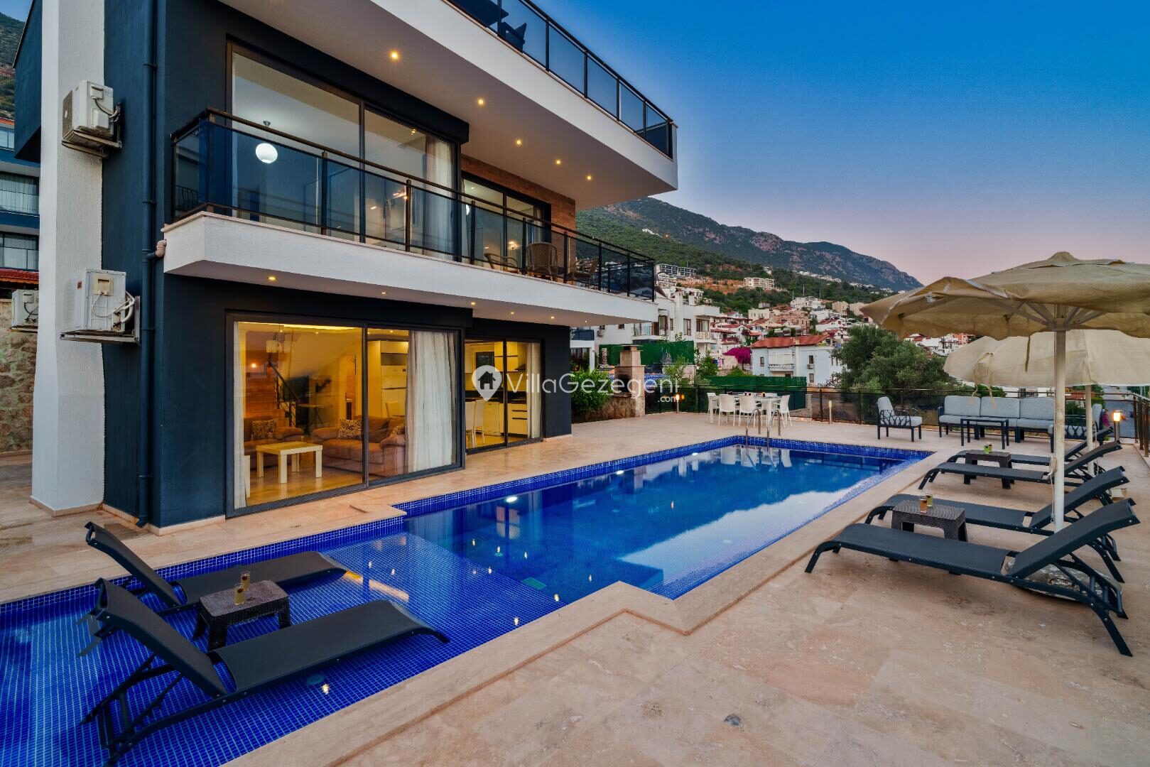 Villa Vala — 9
