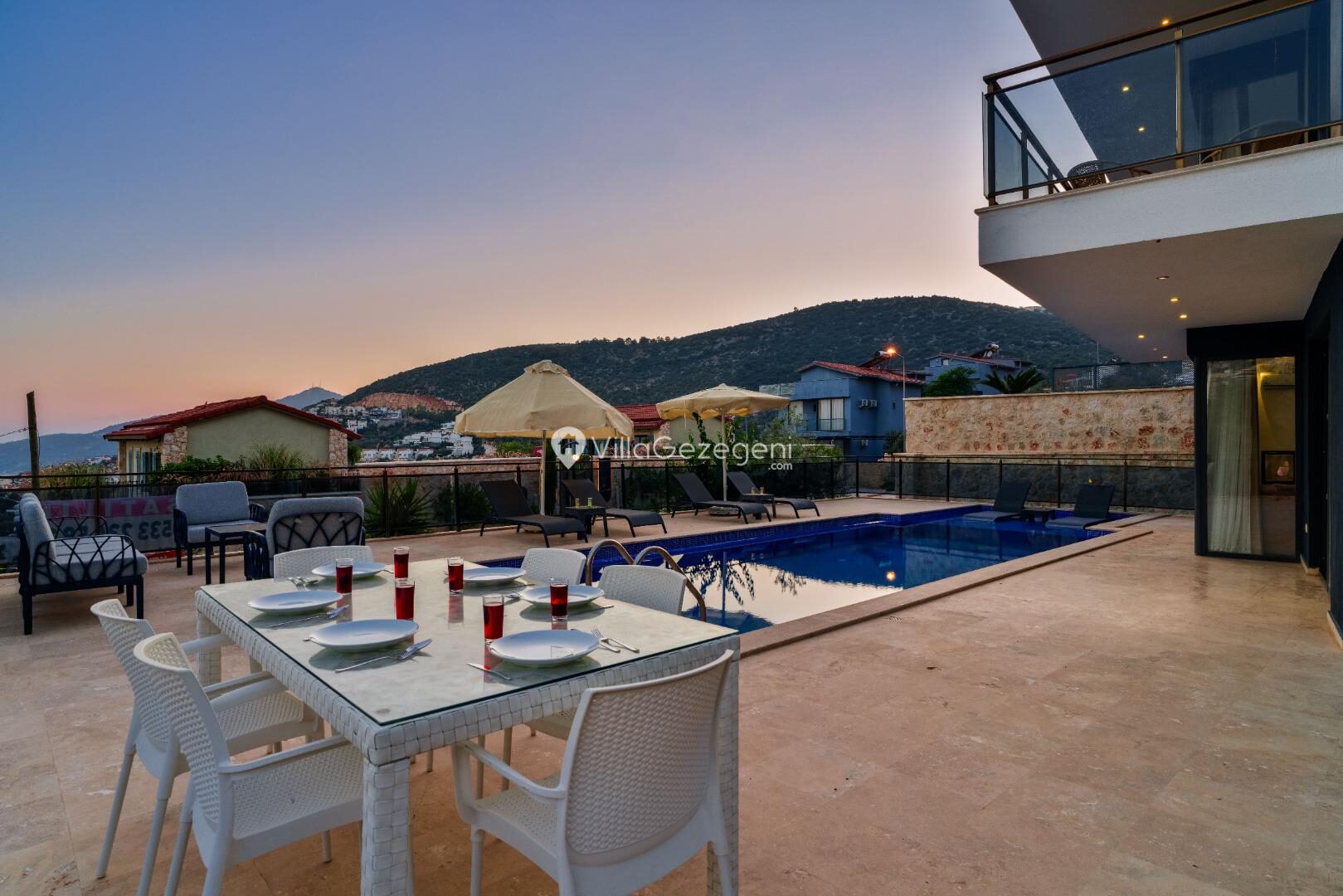 Villa Vala — 10