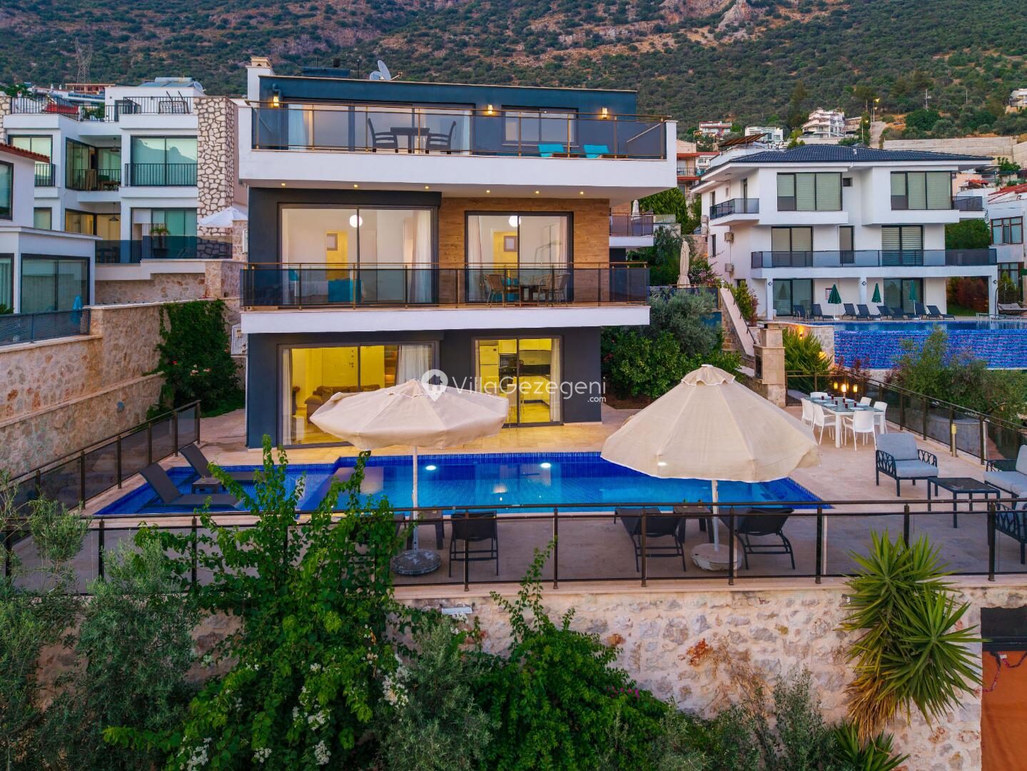 Villa Vala — 35