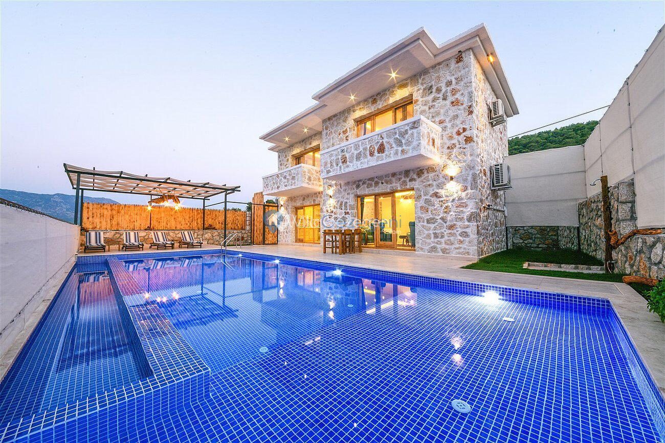 Villa Jet — 1