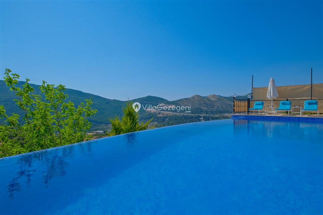 Villa Nazlı — 63