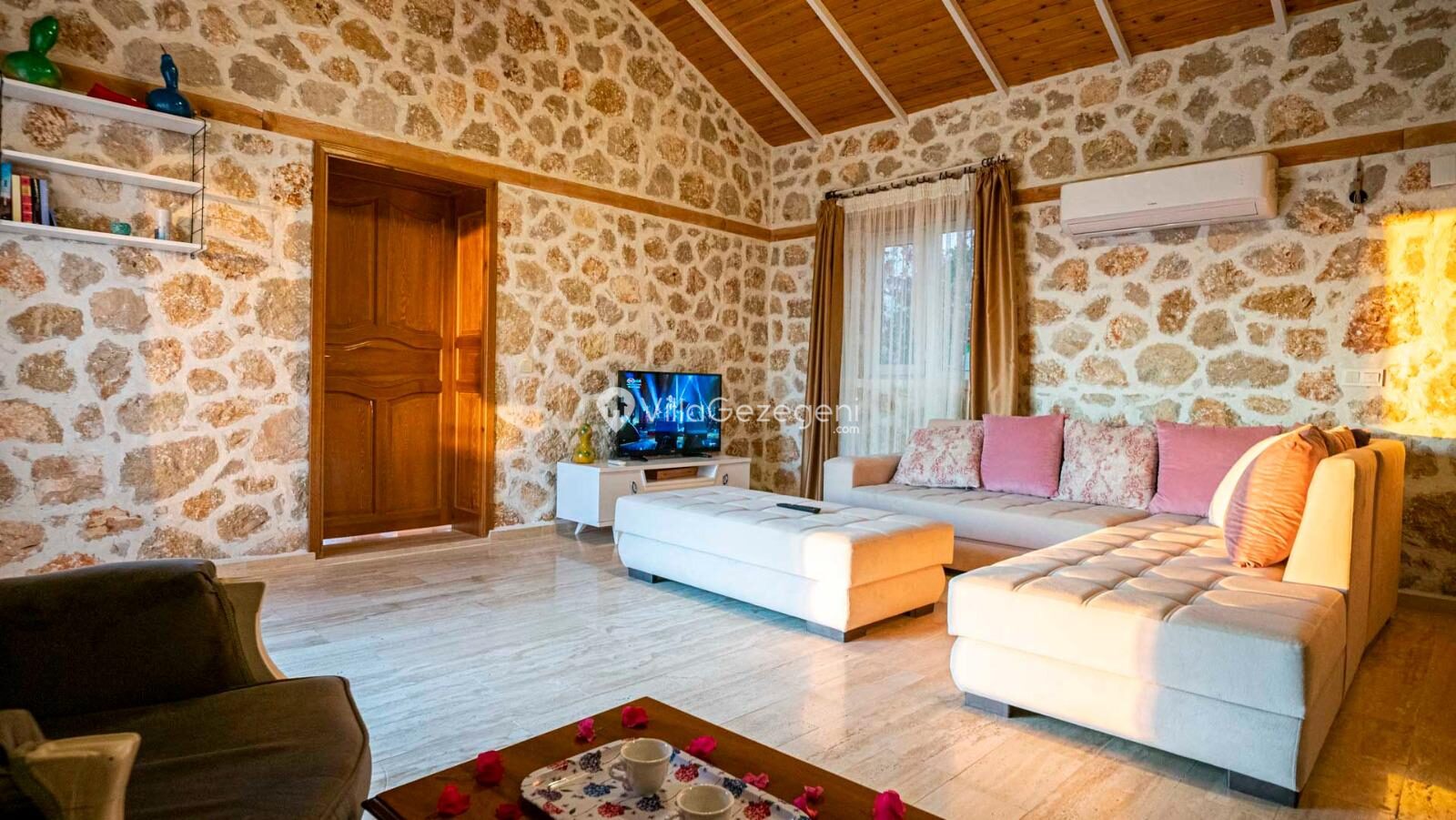 Villa Atilla — 27