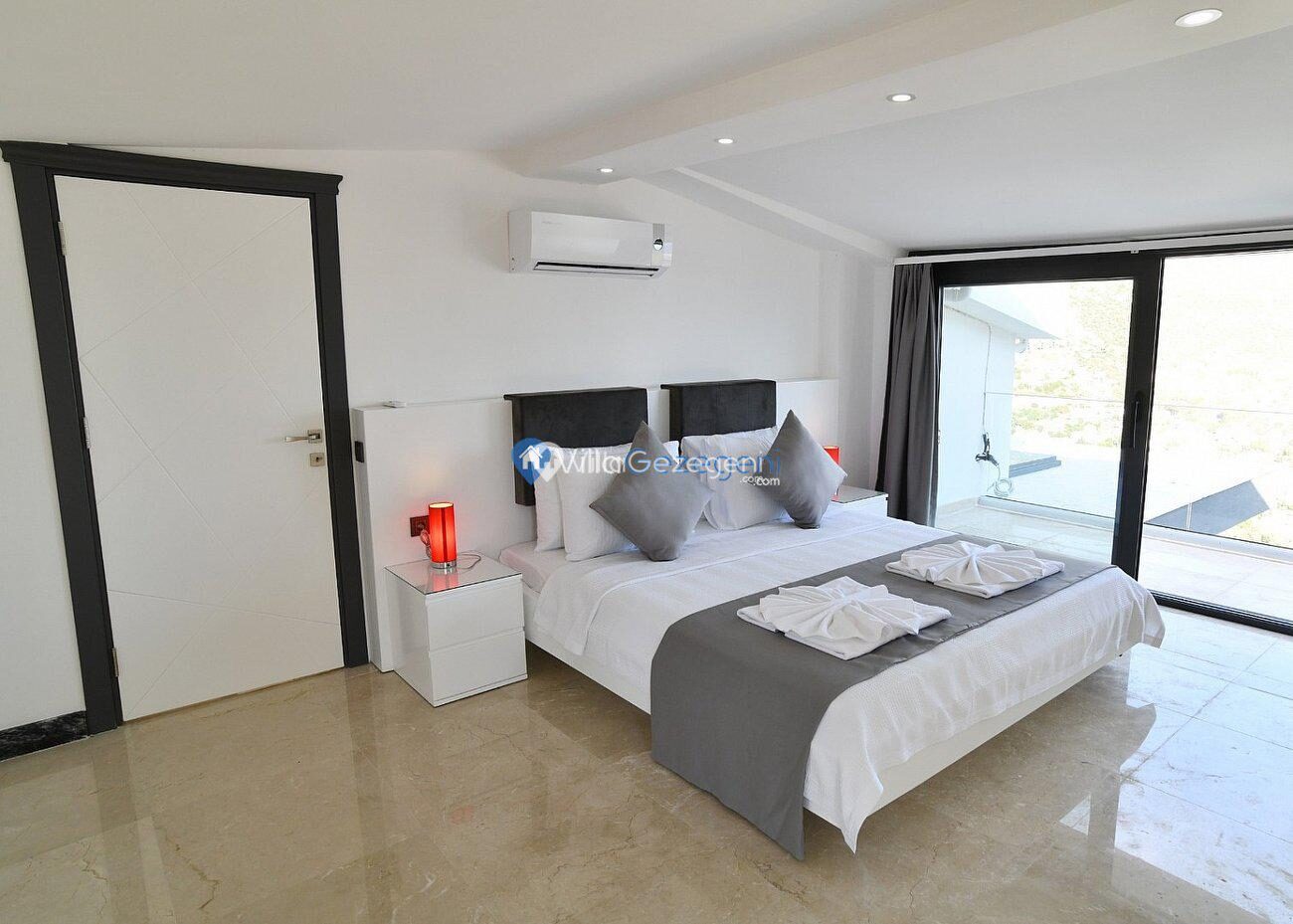 Villa Unlimited 2 – Ortaalan kiralık villa