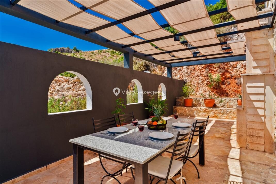 Villa Elvin — 23