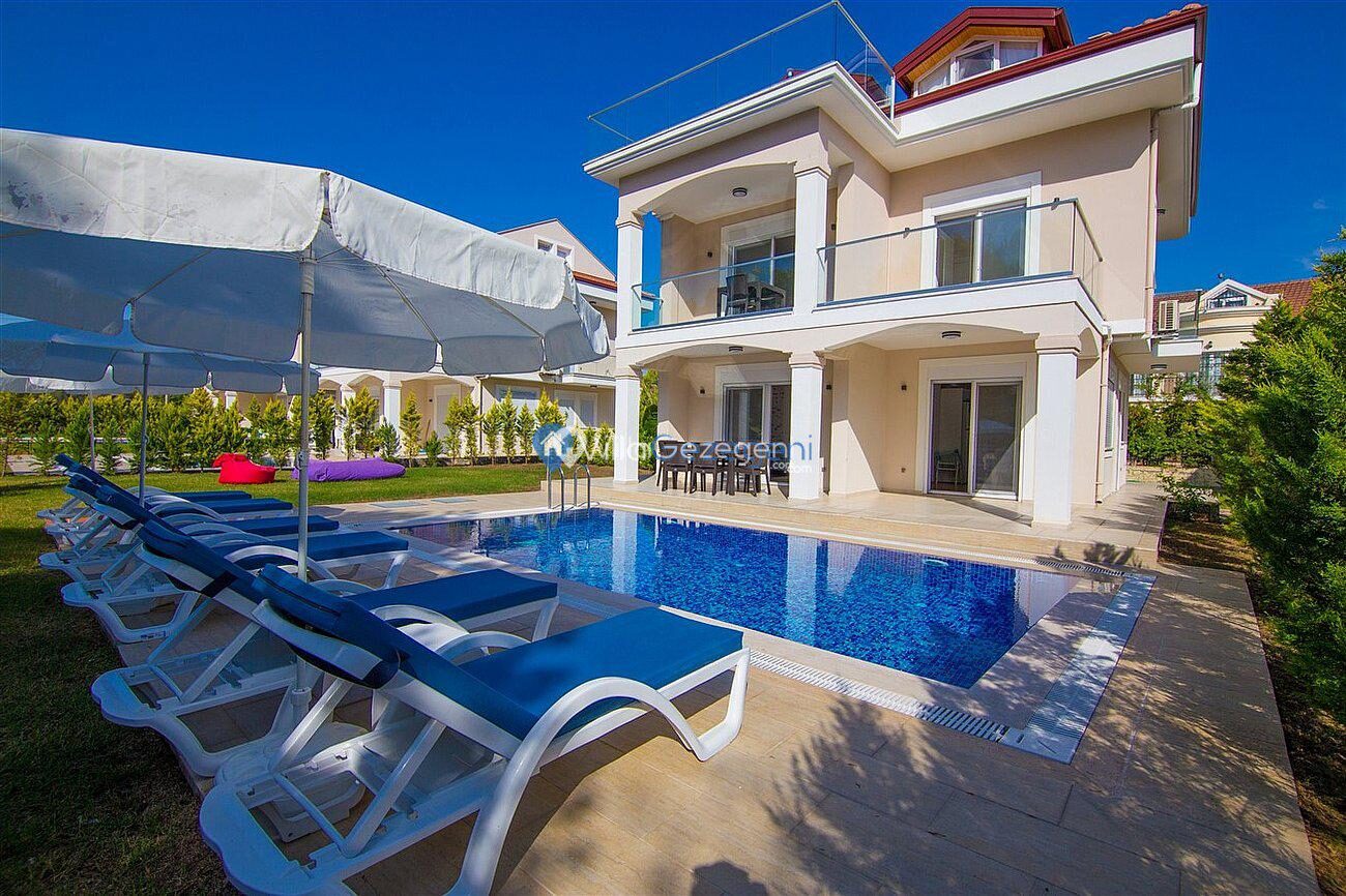 Villa Polo Three — 29