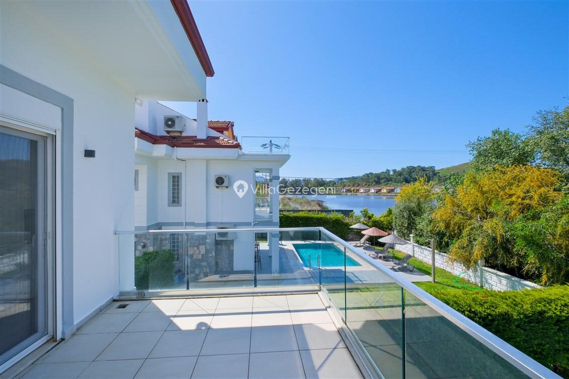 Villa Polo One — 37