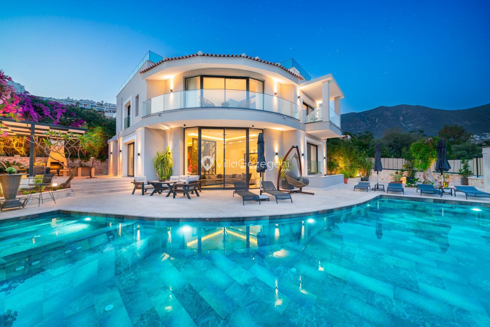 Villa Safran County — 2