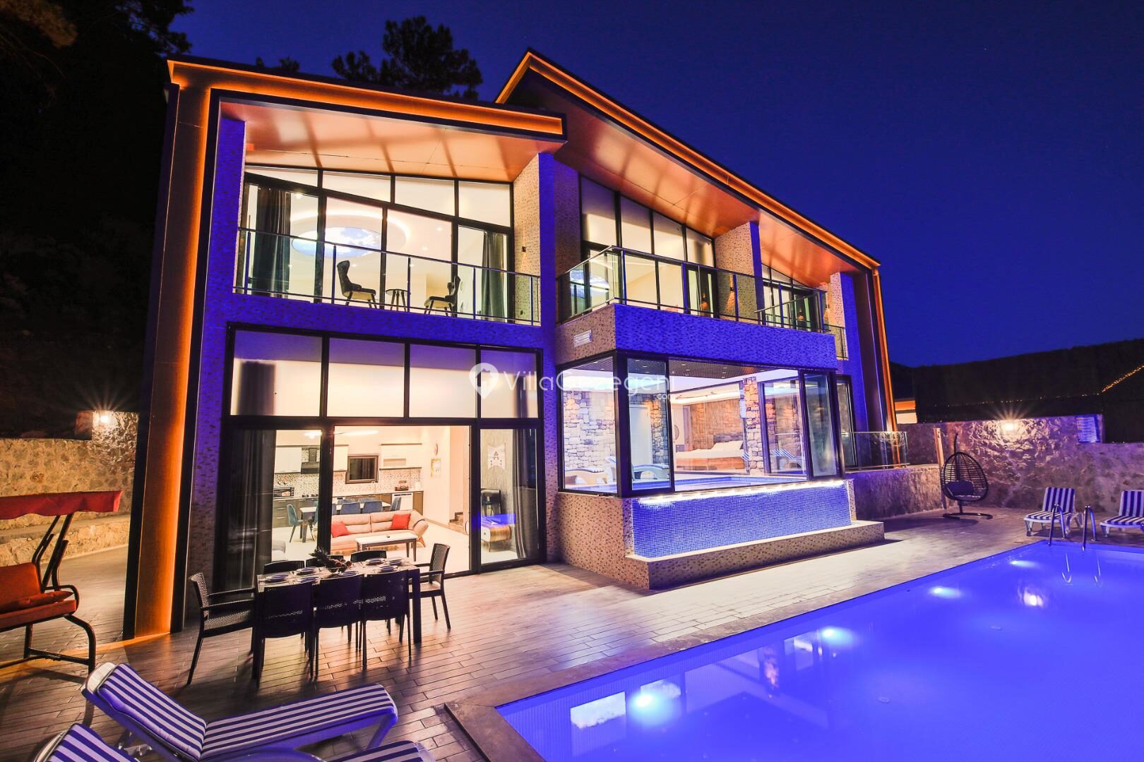 Villa Kalis 4 — 8