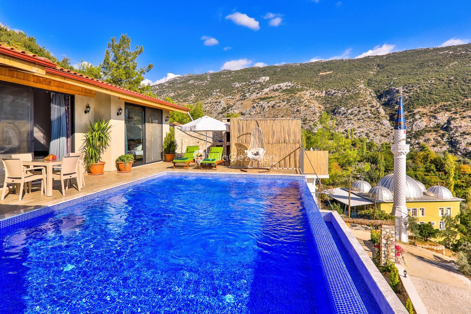 Villa Achyle – İslamlar kiralık villa