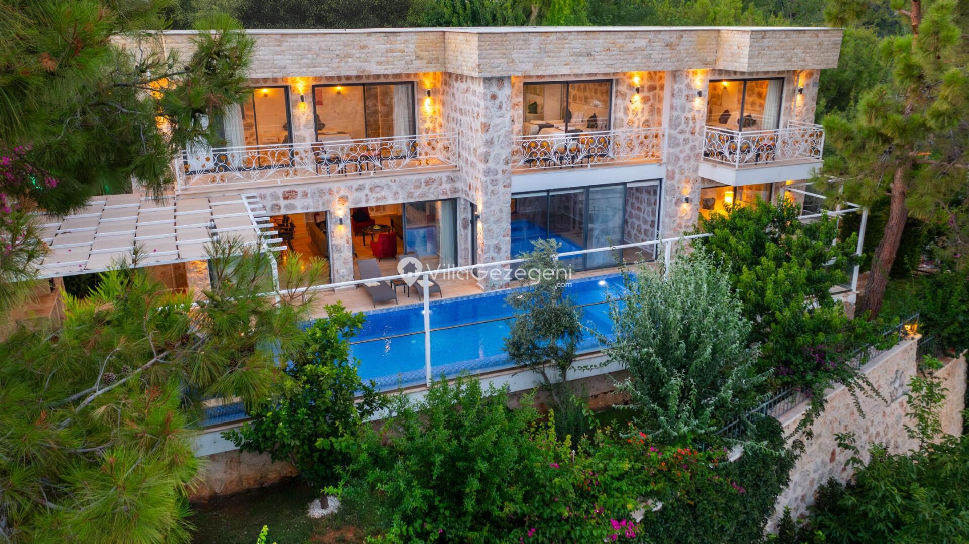 Villa Narin 4 — 8