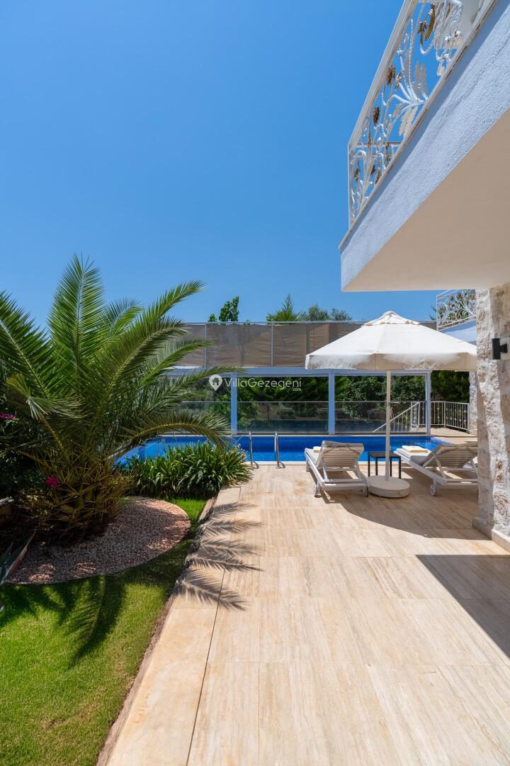 Villa Narin 9 — 27