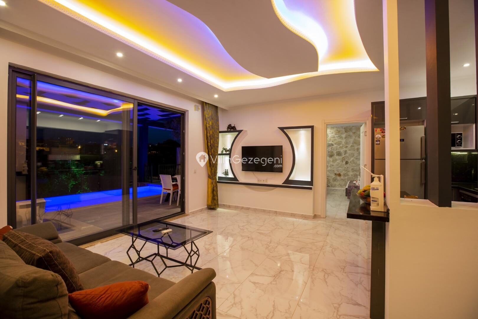 Villa Panama — 19