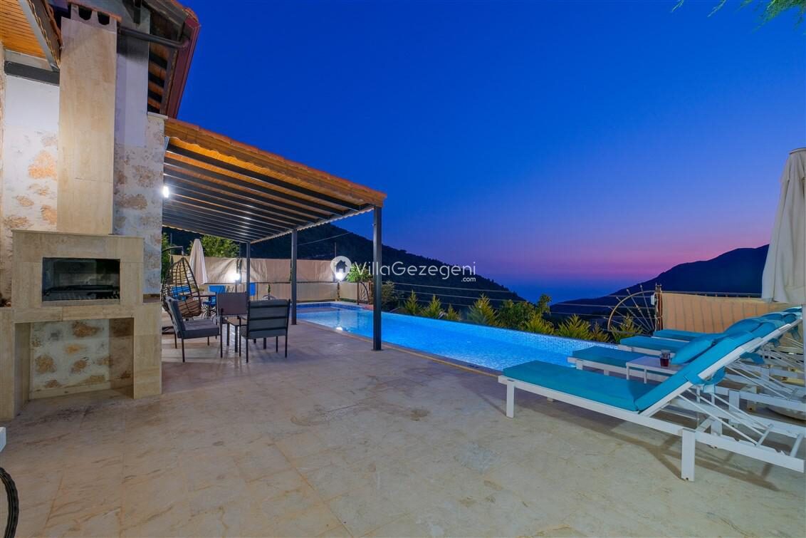 Villa Ev May — 25