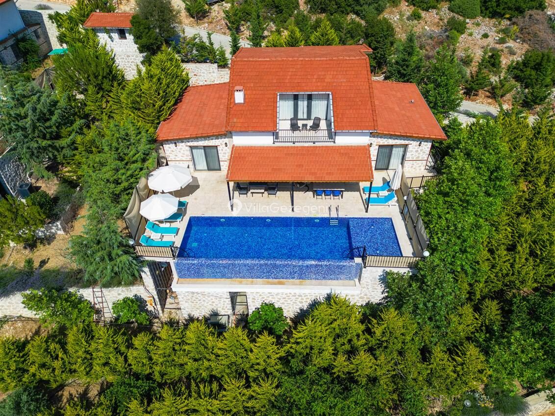 Villa Ev May — 38