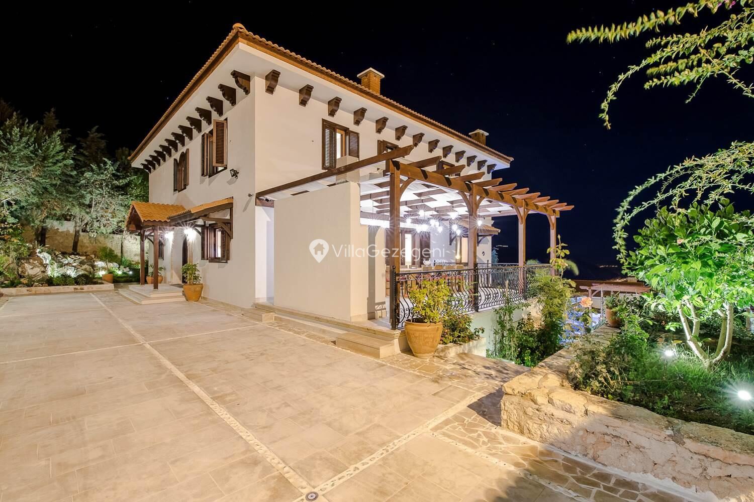 Villa Kaktüs House – Ortaalan kiralık villa