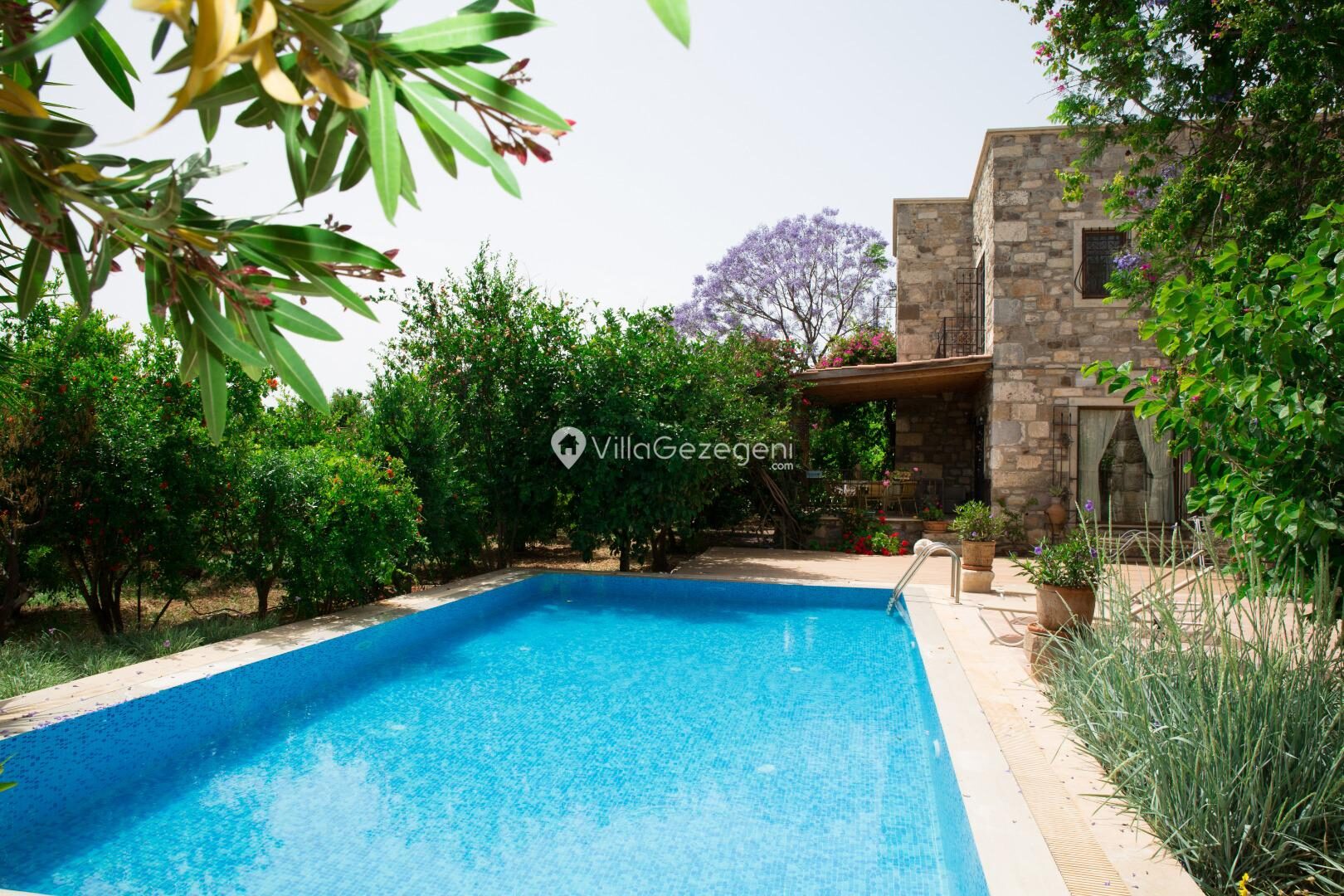 Villa Garden 468 — 1