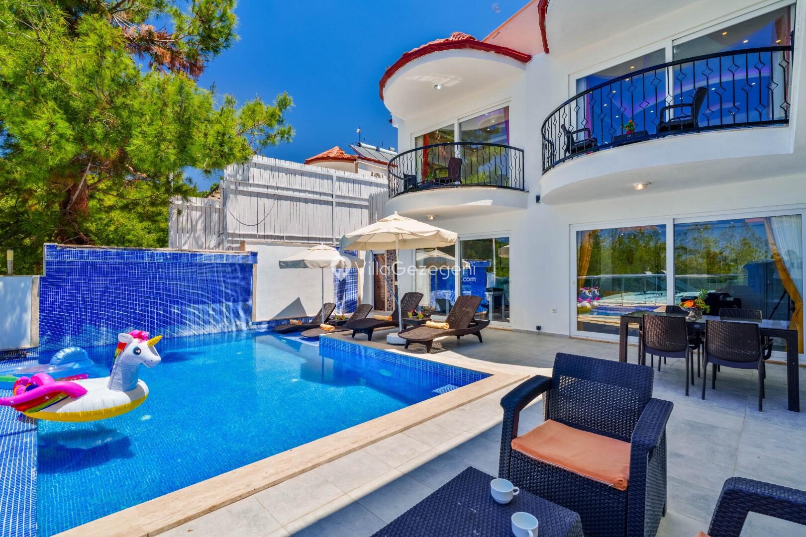 Villa Saray — 4