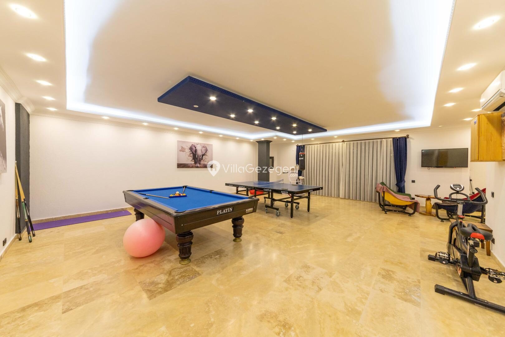 Villa Therapy — 25