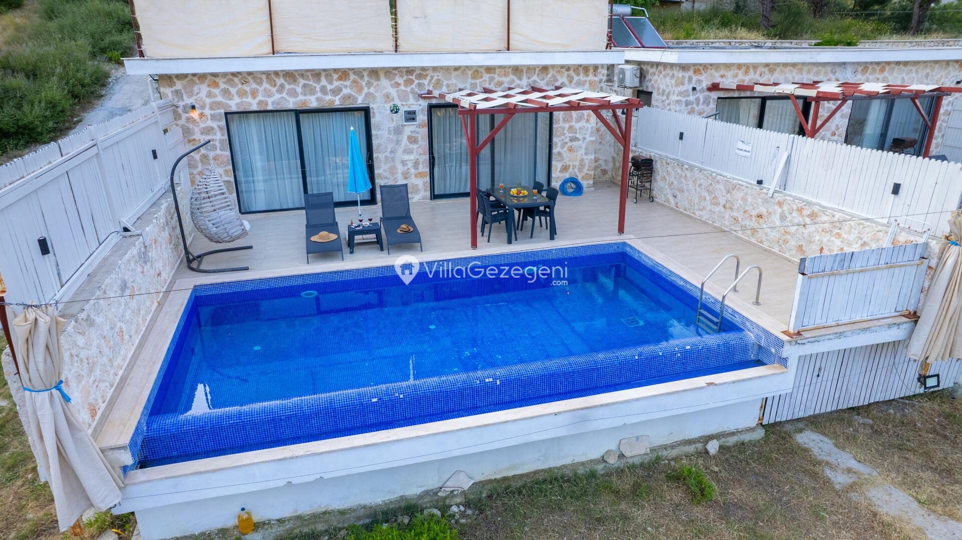 Villa Stone House 1 — 4