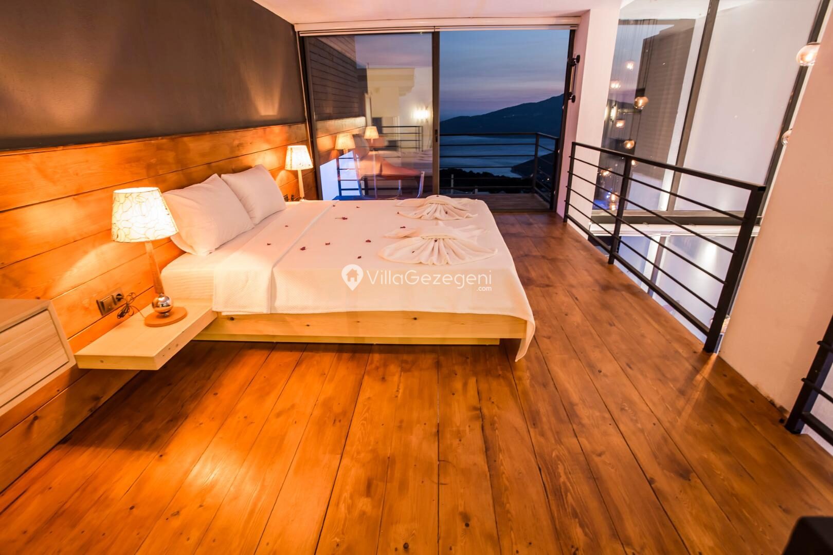Villa Gece — 8