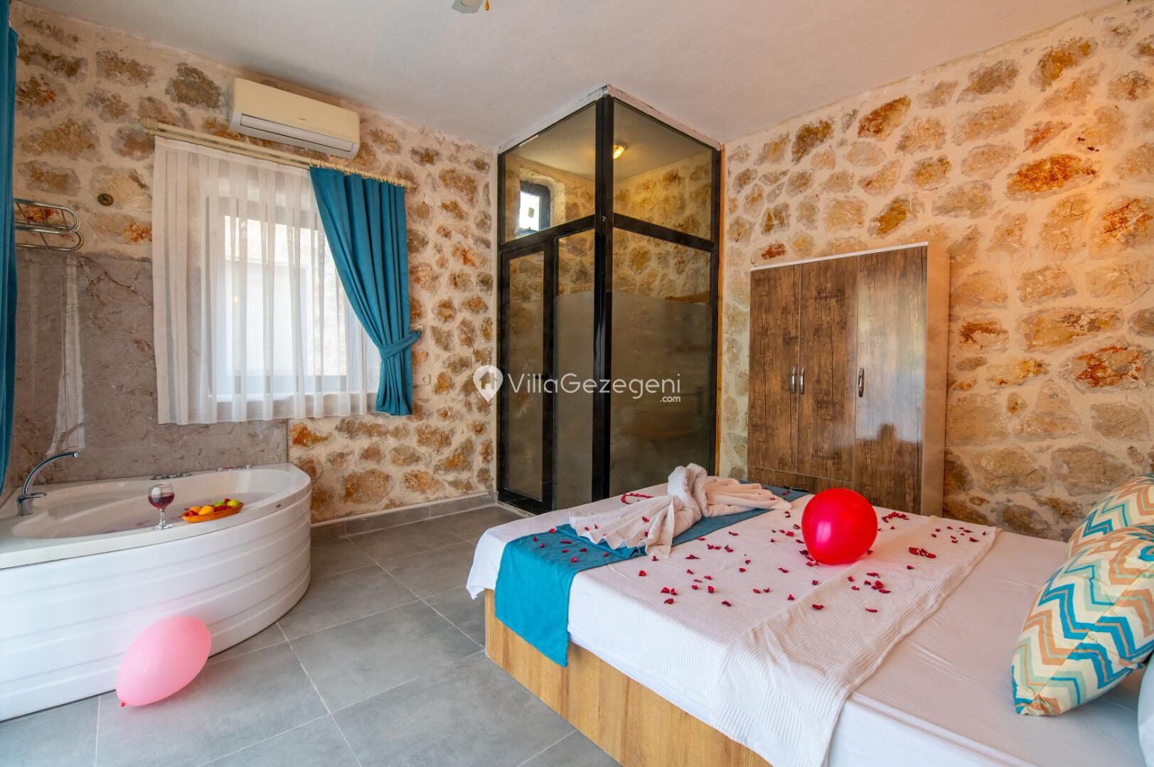 Villa Stone House 2 — 48
