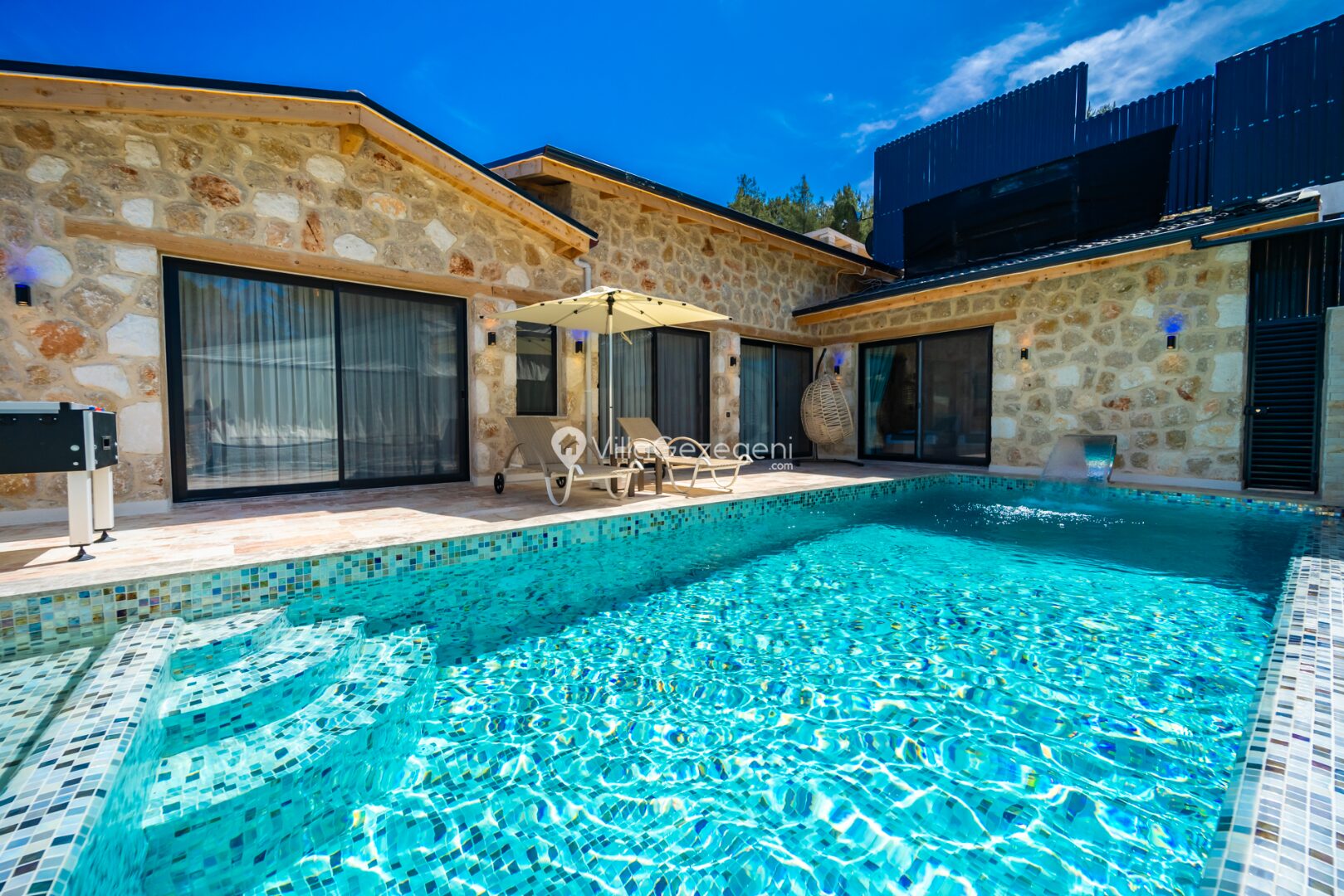 Villa Anemon 1 — 4