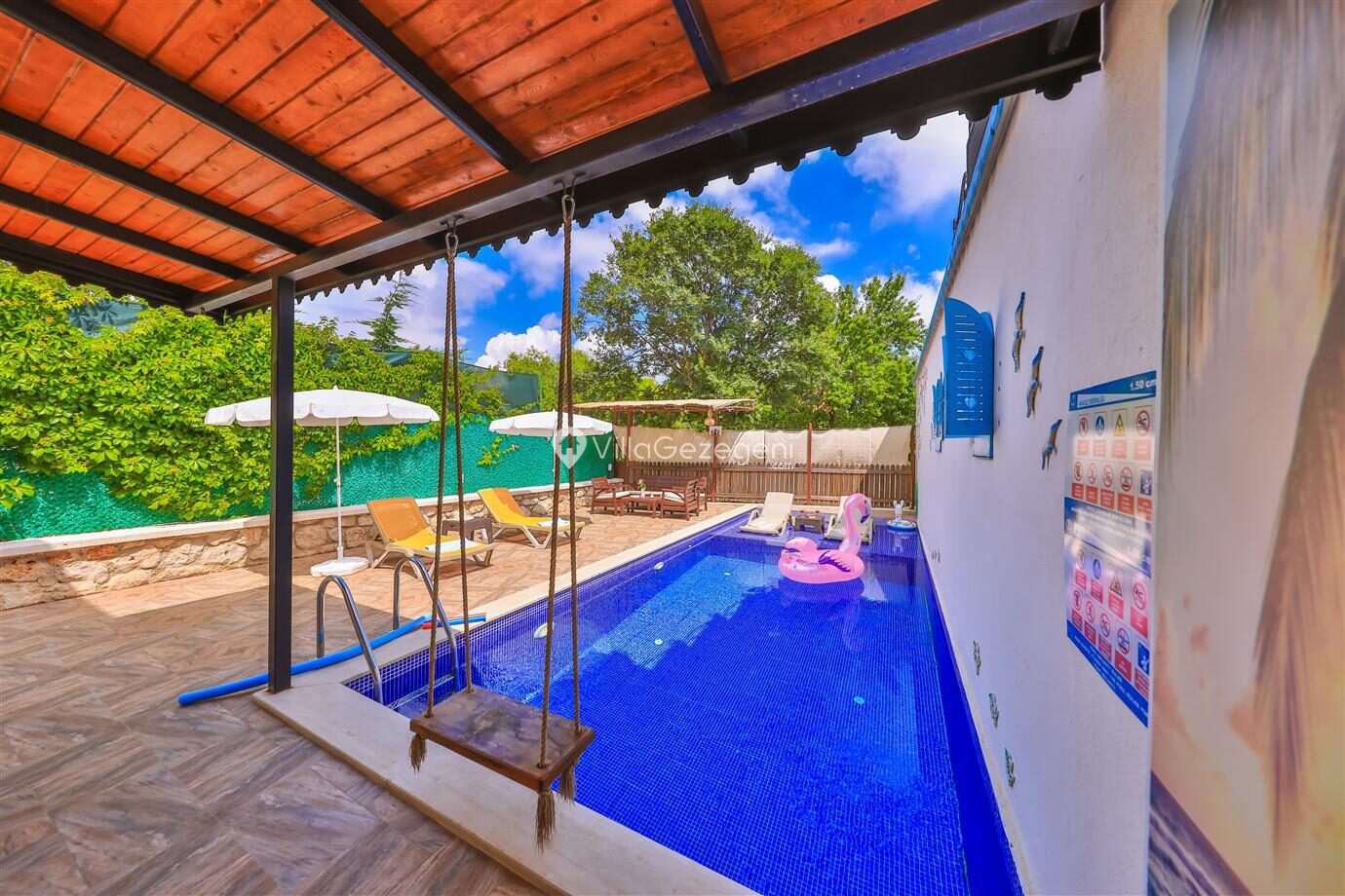 Villa Yiğit – Çukurbağ kiralık villa