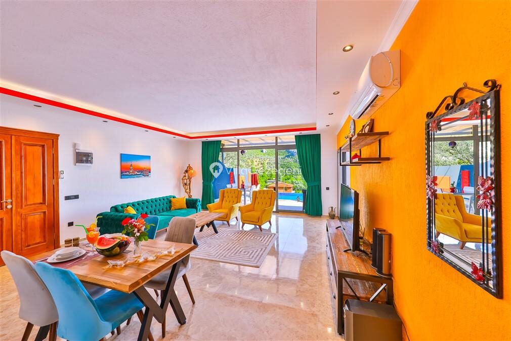 Villa Rainbow — 24