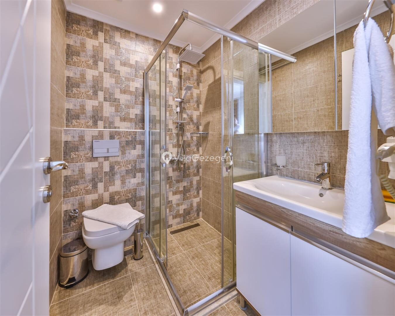 Villa Yiğit – Çukurbağ kiralık villa