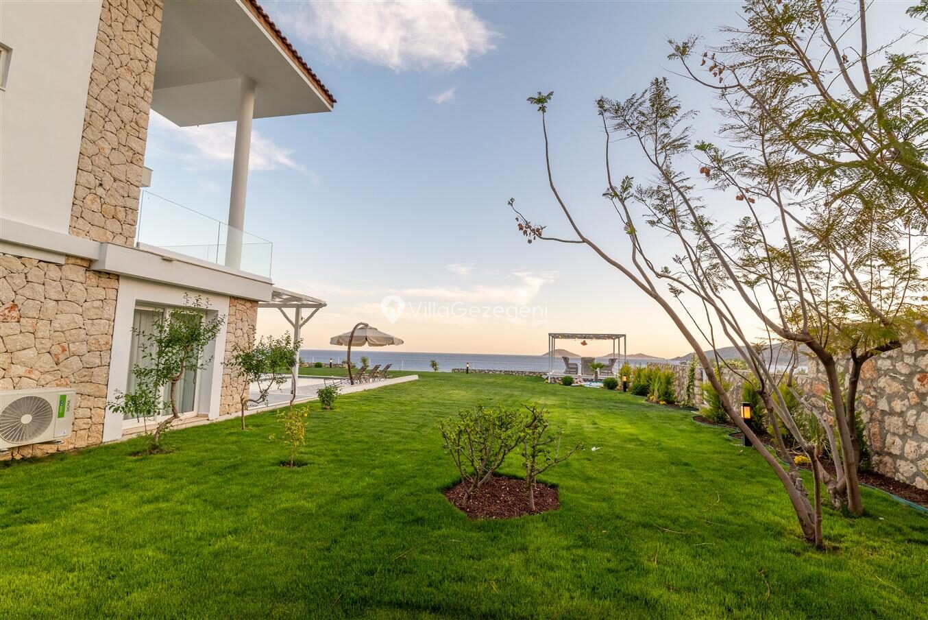 Villa Elana 2 — 81