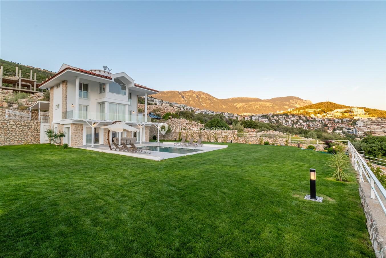 Villa Elana 2 — 91