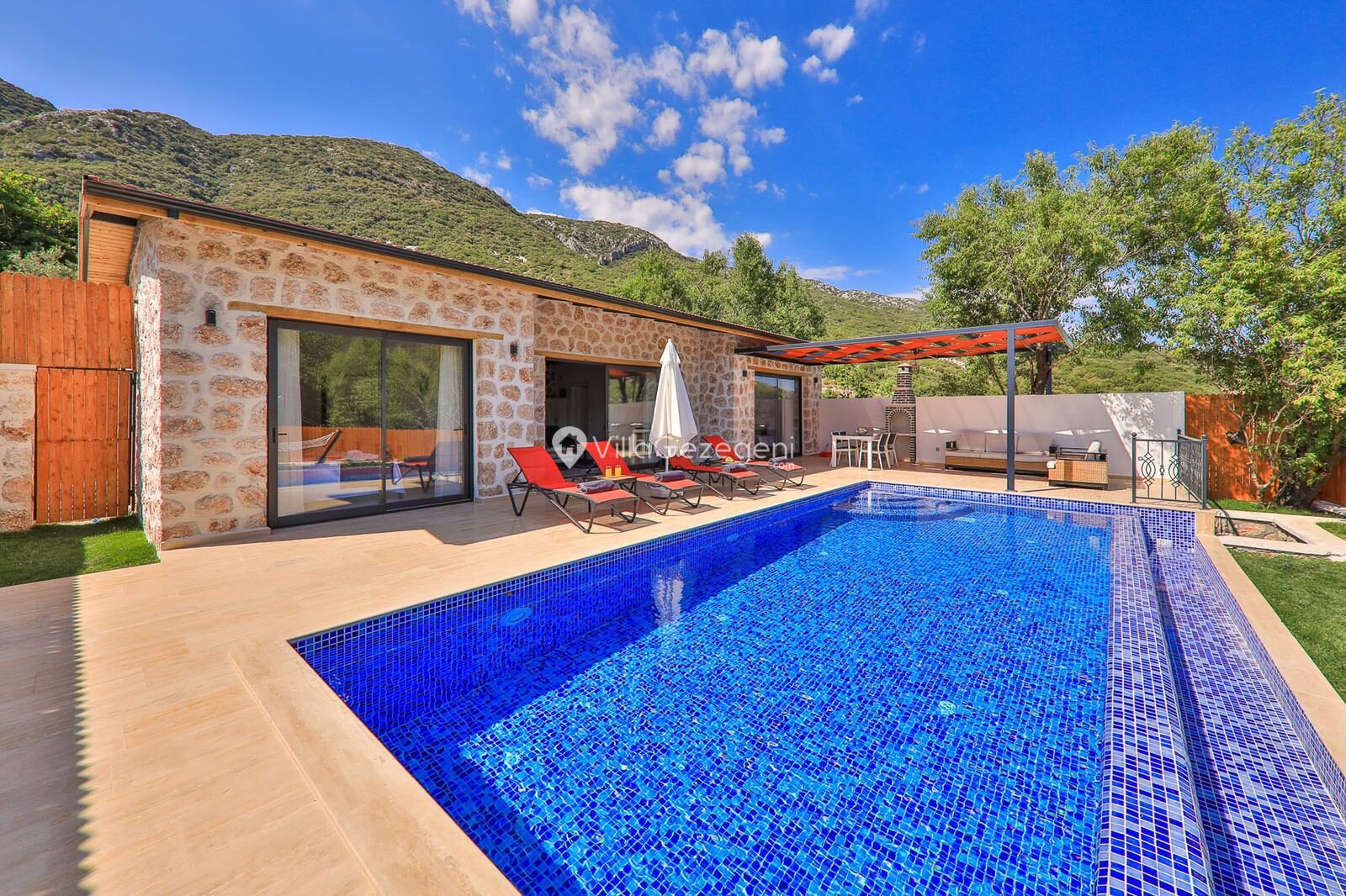 Villa Payam – Sarıbelen kiralık villa