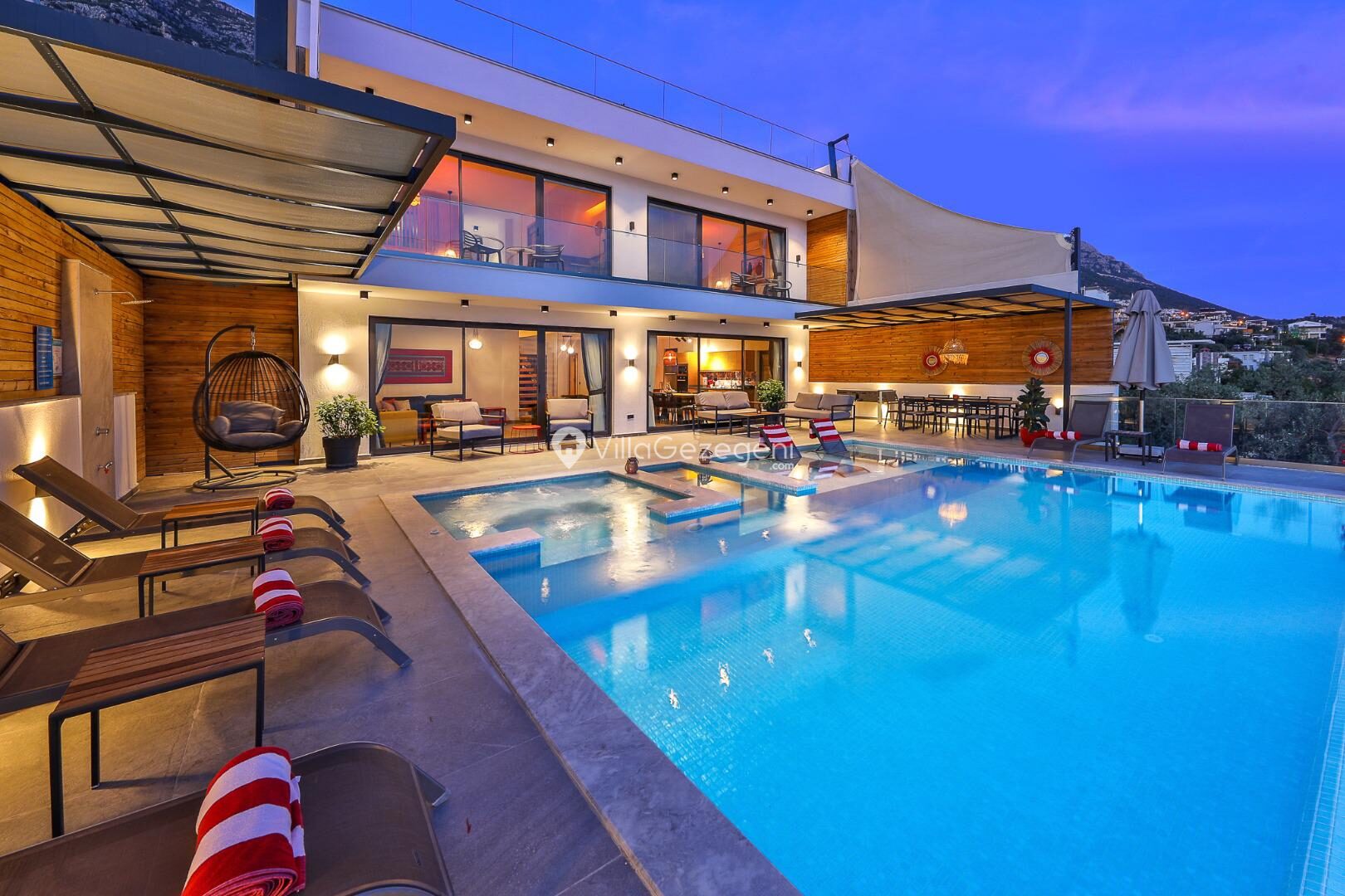Villa Rosso — 2