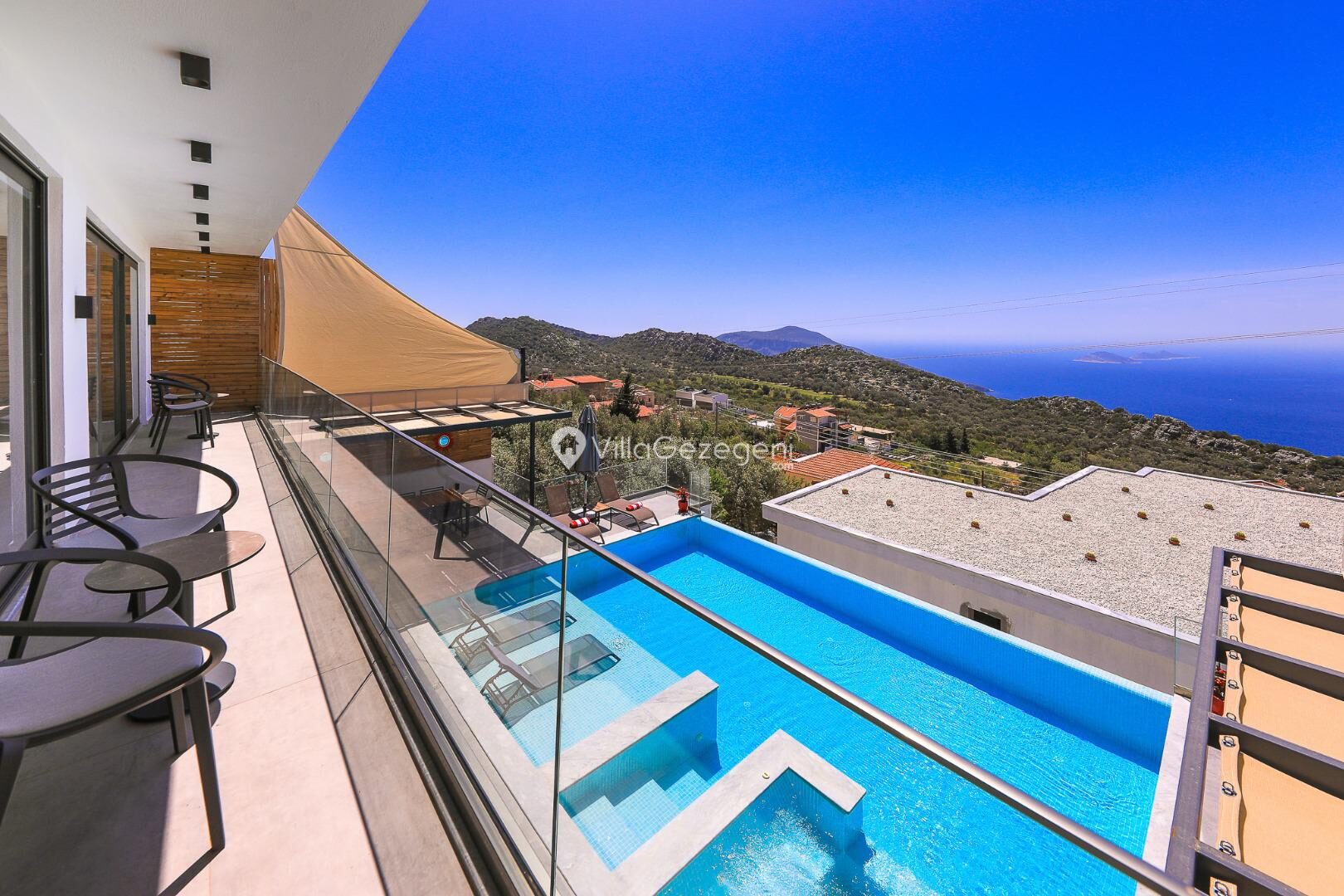 Villa Rosso — 4