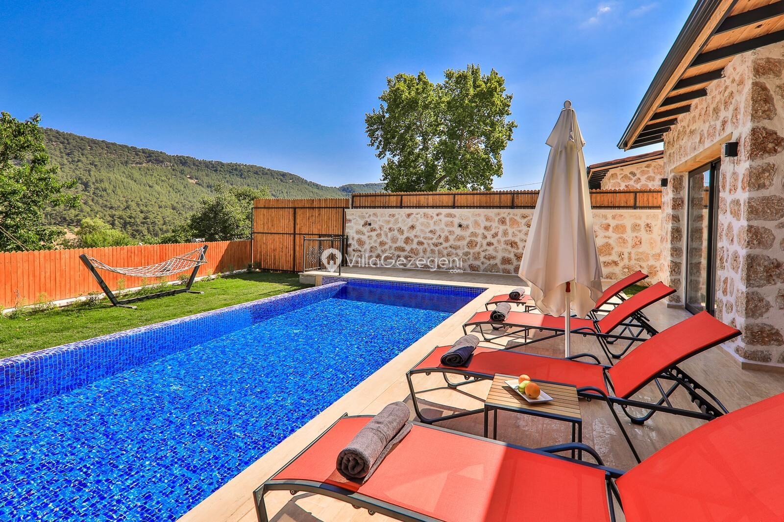 Villa Payam – Sarıbelen kiralık villa