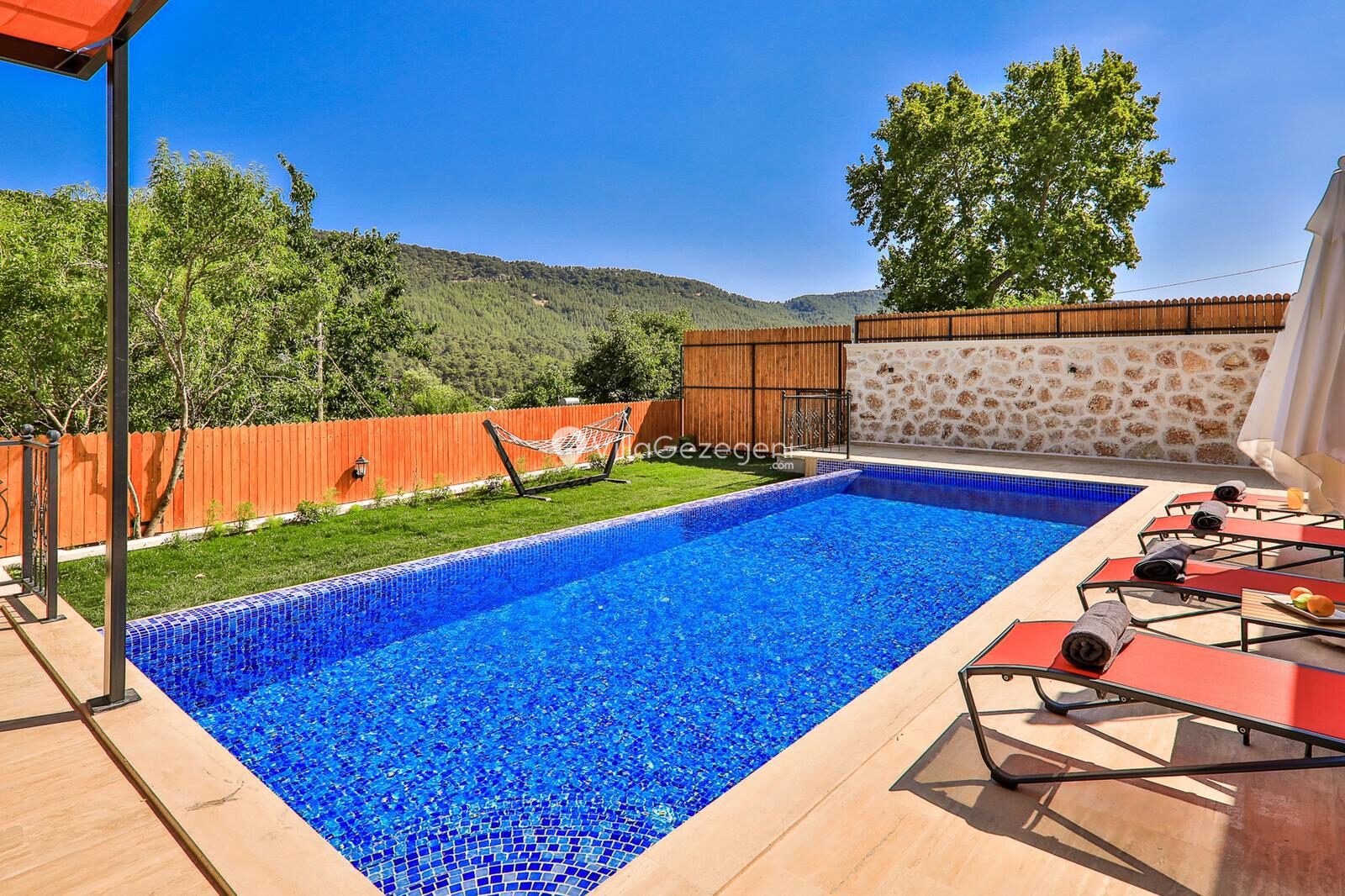 Villa Payam – Sarıbelen kiralık villa