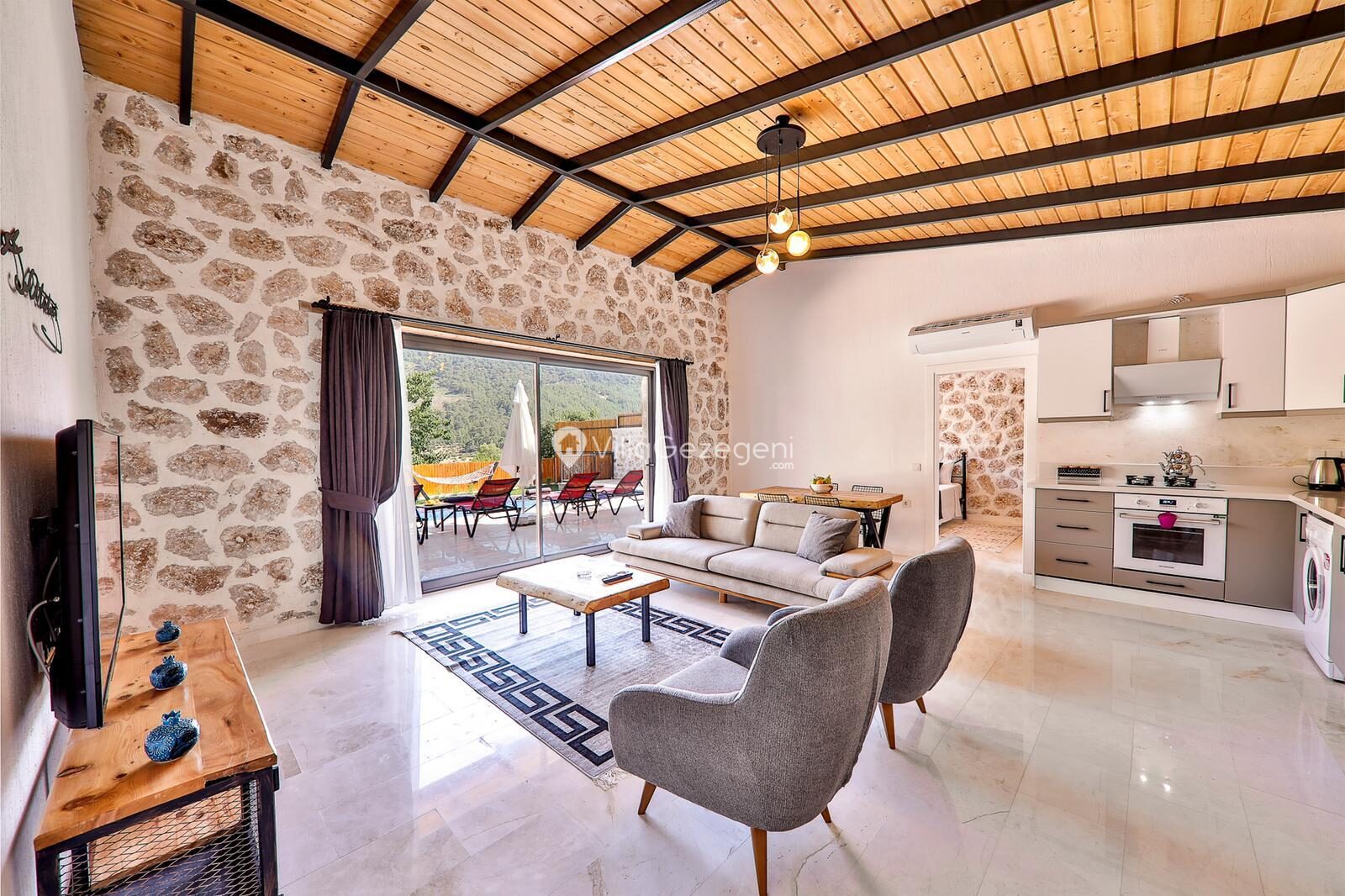 Villa Payam – Sarıbelen kiralık villa