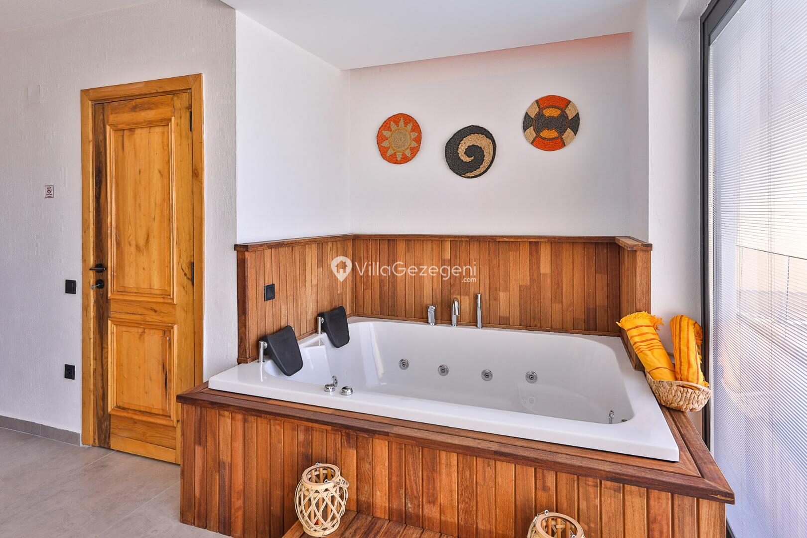 Villa Rosso — 34