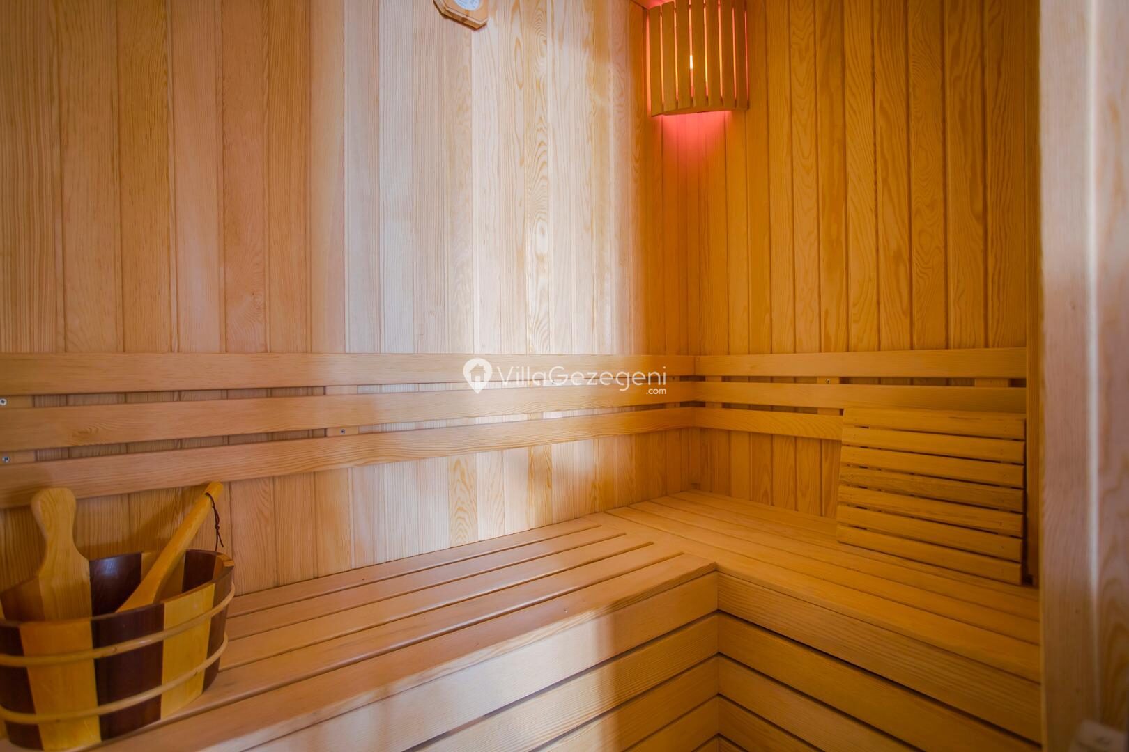 Villa Tarz — 35