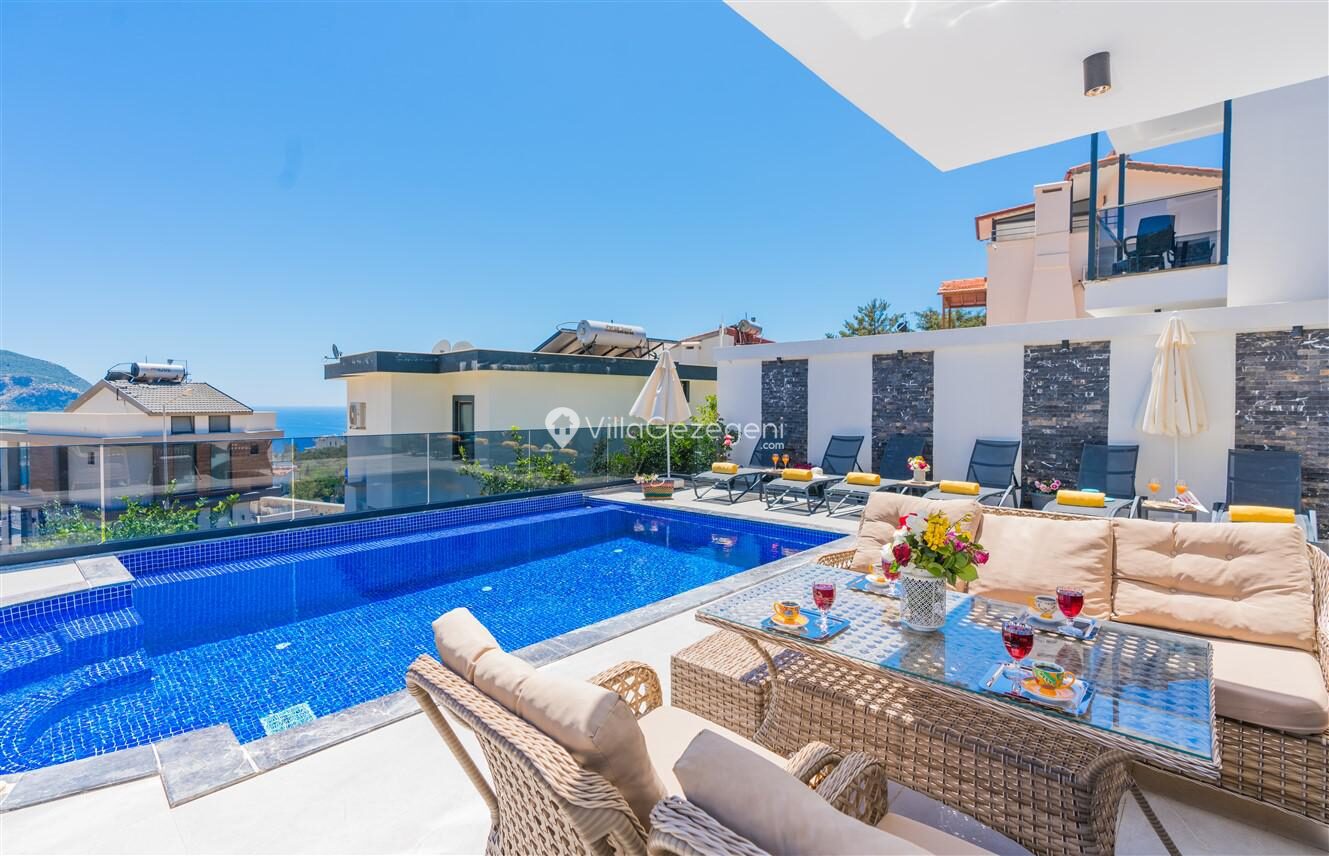 Villa Moon – Kalamar kiralık villa